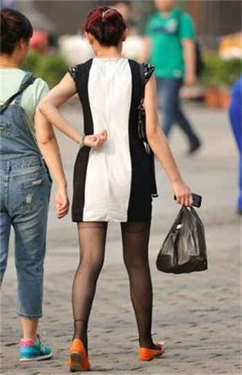 每天挨板子