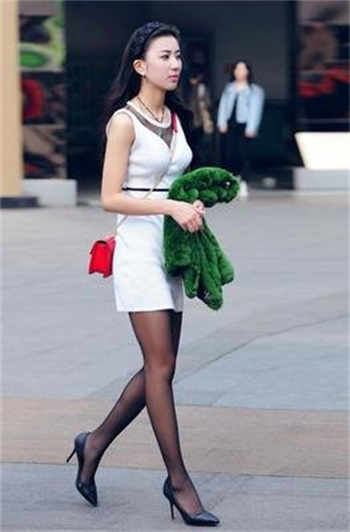 魔皇之束by黑色禁药