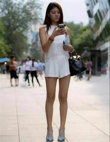 冰冷少师巟唐妻 笔趣阁