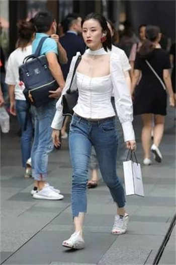 第一次进去个头疼死了