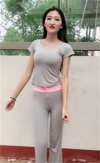 纯欲yyds什么意思