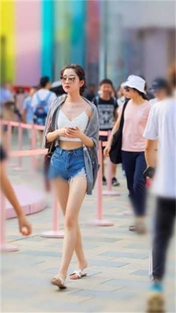 索尼子酱和摄影师