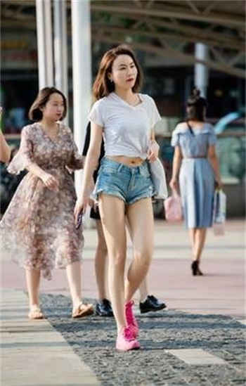 为晋升妻子与老板木鱼