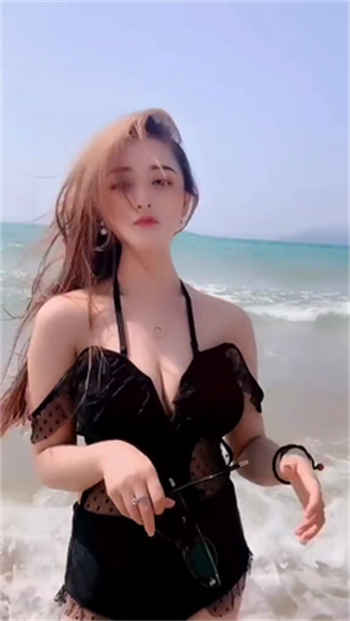 爱情公寓之我是斗鱼主播