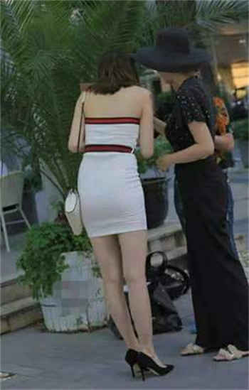《我老板的妻子》