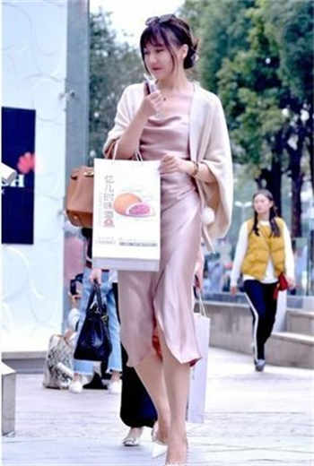 女友萱颖之夜市第一集