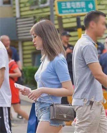 伦敦战场删减的11分钟