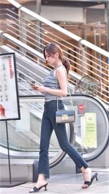 校长高义和白老师