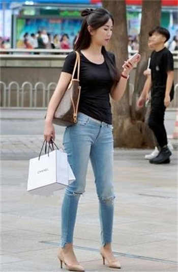 女主叫苏糖快穿文