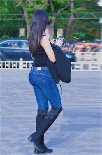 蒙面舞会遇到妈妈短文